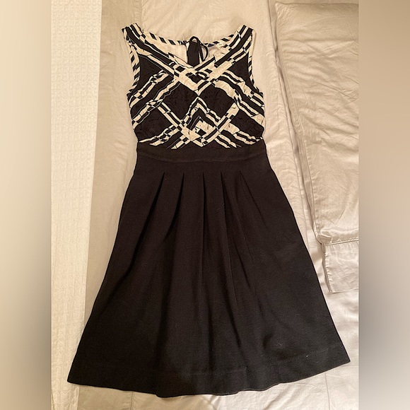 Black-and-white Knee Length Anthropologie Dress - Picture 1 of 3